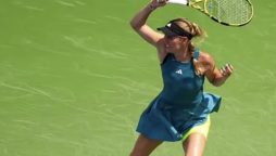 Caroline Wozniacki Makes Joyful Tennis Comeback