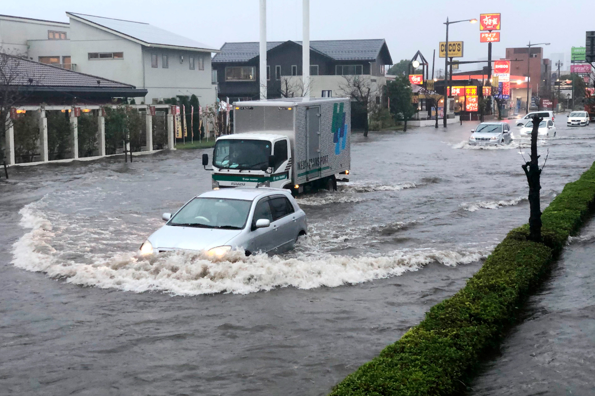 Typhoon Lan flood West Japan