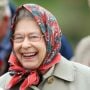 Queen Elizabeth appears to be an ordinary woman for US tourist
