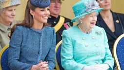 Kate Middleton urged by Queen Elizabeth II to quit vacation