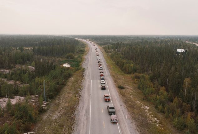 Yellowknife, Canada advised to leave as wildfire grows in proximity