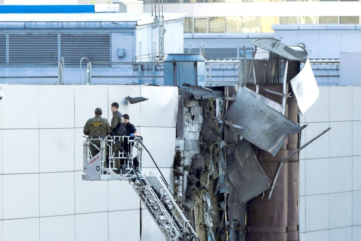 Moscow Airports Halt Flights After Alleged Drone Attack