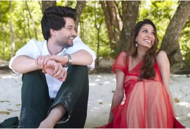 Sunny Deol’s Son & Poonam Dhillon’s Daughter’s Debut Movie ‘Dono’ to Hit Theaters Soon