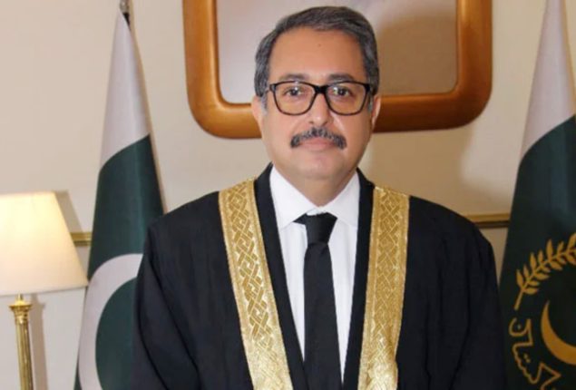 PTI decides to file reference against IHC chief justice 
