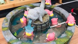 Pokemon fan build a beautiful fountain of Slowpoke