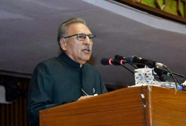 President urges businessmen to work harder for brand Pakistan