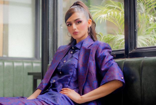 Hira Mani sets social media on fire with latest post