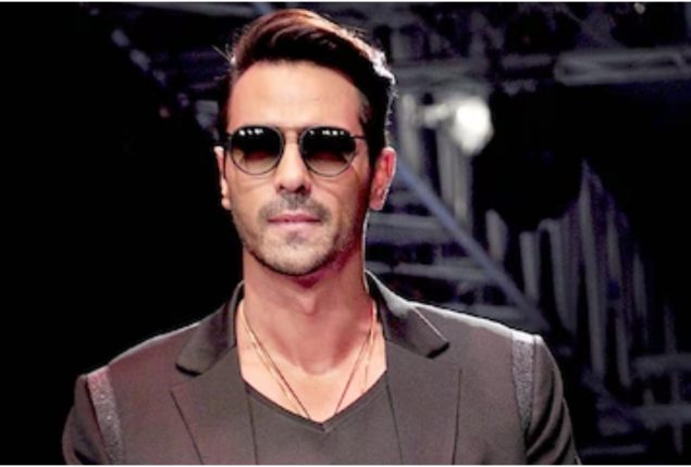 Arjun Rampal Says he wanted to break his guitar on Rock On director Abhishek Kapoor’s head