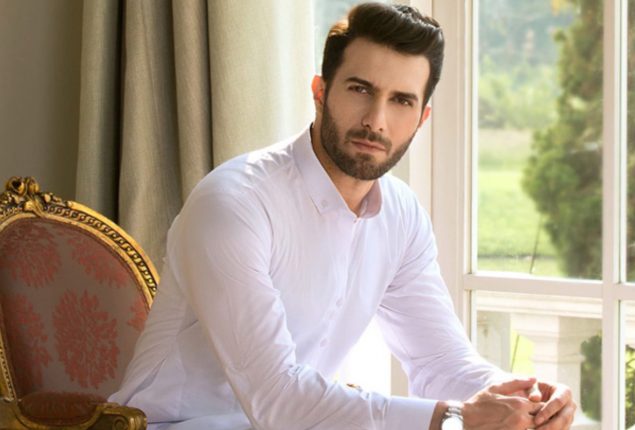 Emmad Irfani Joins Hamza Ali Abbasi and Ayeza Khan in the TV Series ‘Jaan-e-Jahan’
