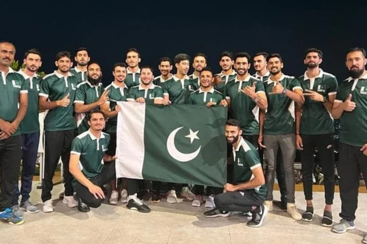 Pakistan volleyball team Arrives in Iran for Asian Championship