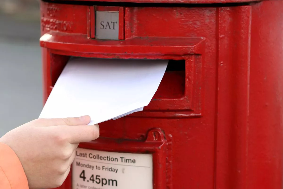 Postbox wizardry: This is what the bottom really looks like