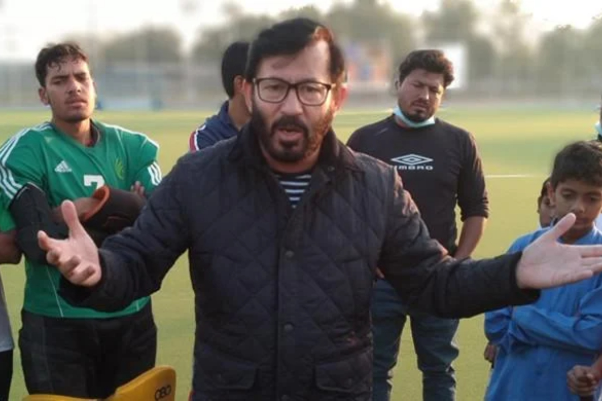 NA backs Khawaja Junaid against lifetime ban