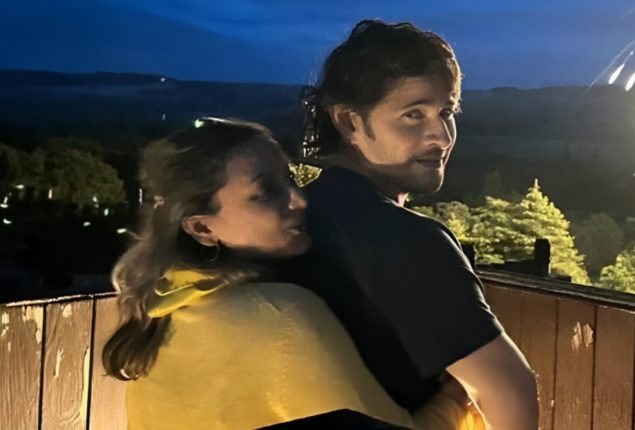 Mahesh Babu’s Birthday Bliss Captured in Cozy Snap