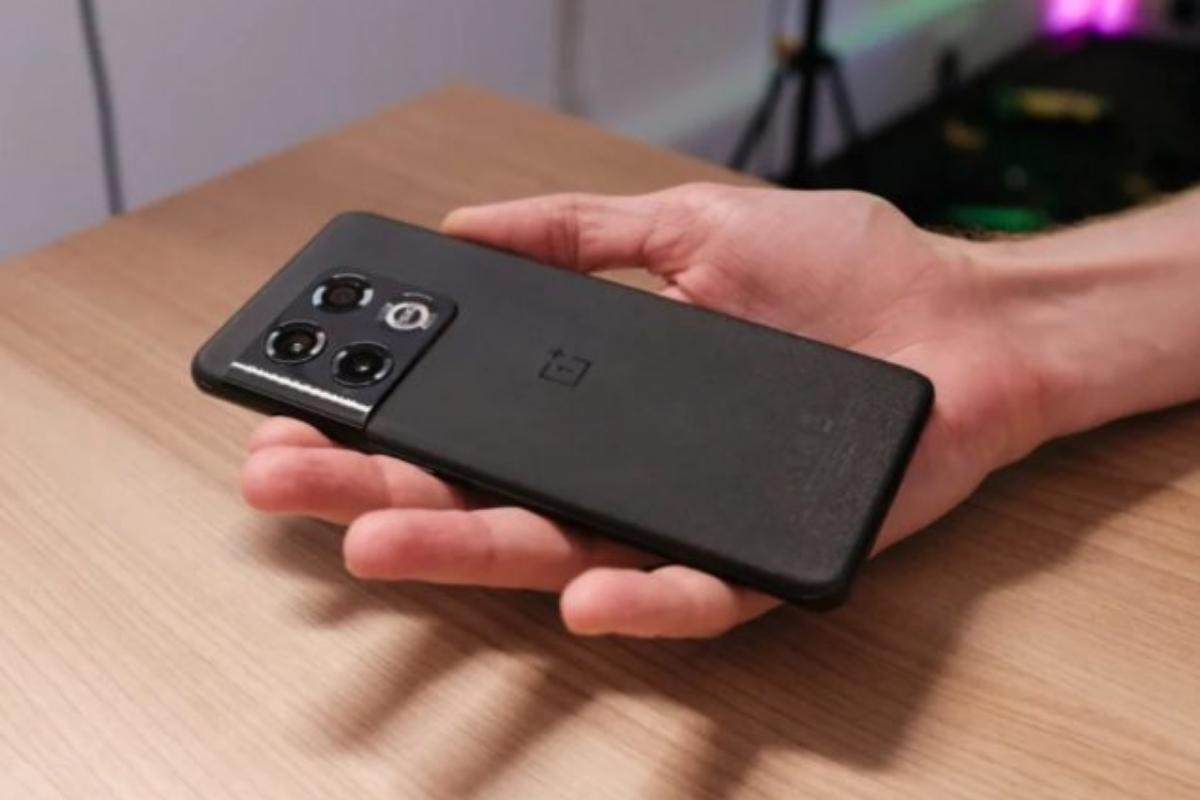 OnePlus 10 Pro price in Pakistan August 2023