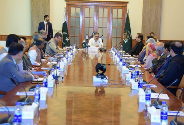 PM Kakar vows to bring higher education at par with world standards