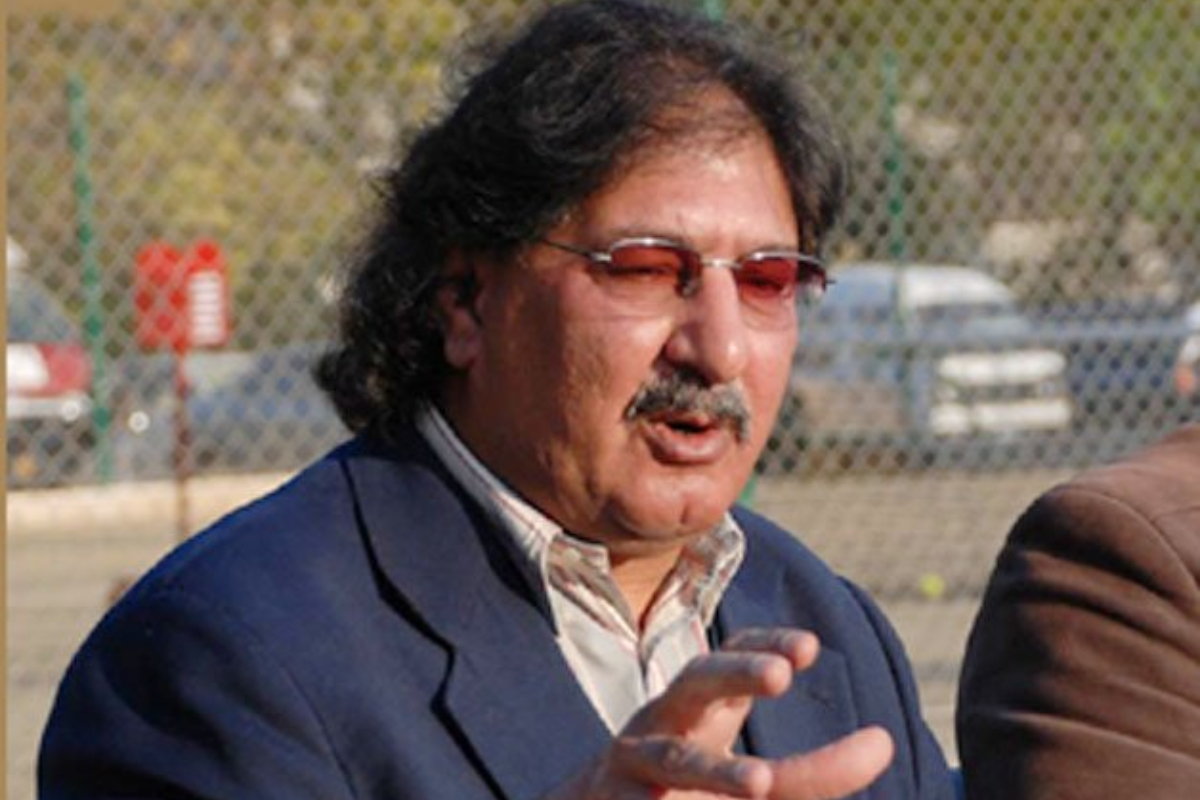 PCB reinstates pension of former fast bowler Sarfraz Nawaz