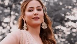 Watch – Hina Khan’s Emotional Moment With Her Mother