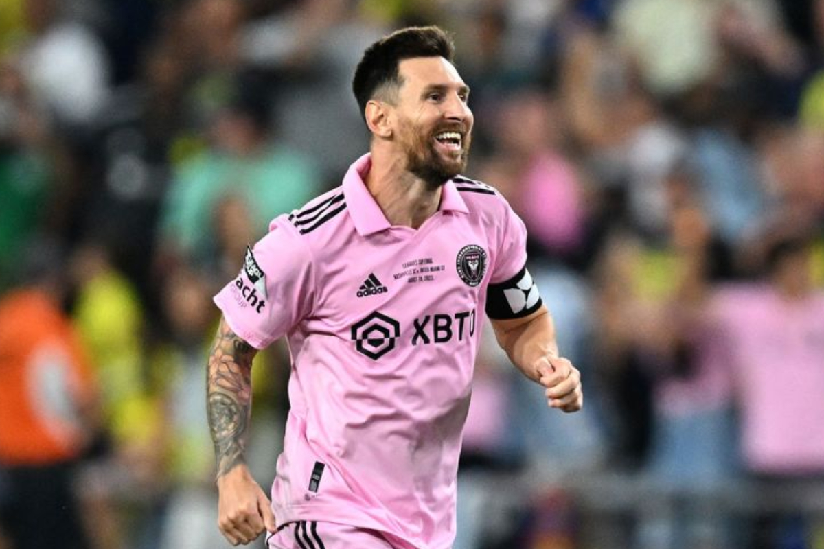 Lionel Messi: Star-studded crowd gather in New York on forward's MLS debut