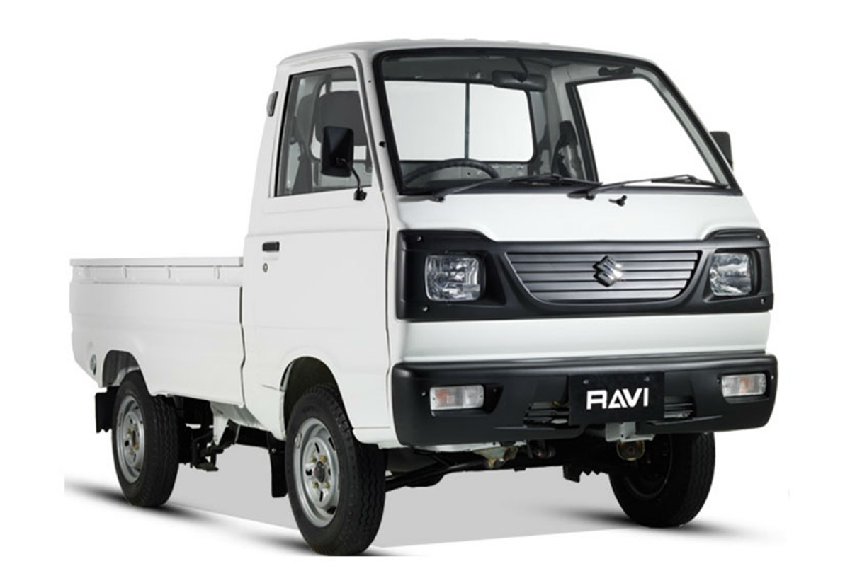 Suzuki Ravi