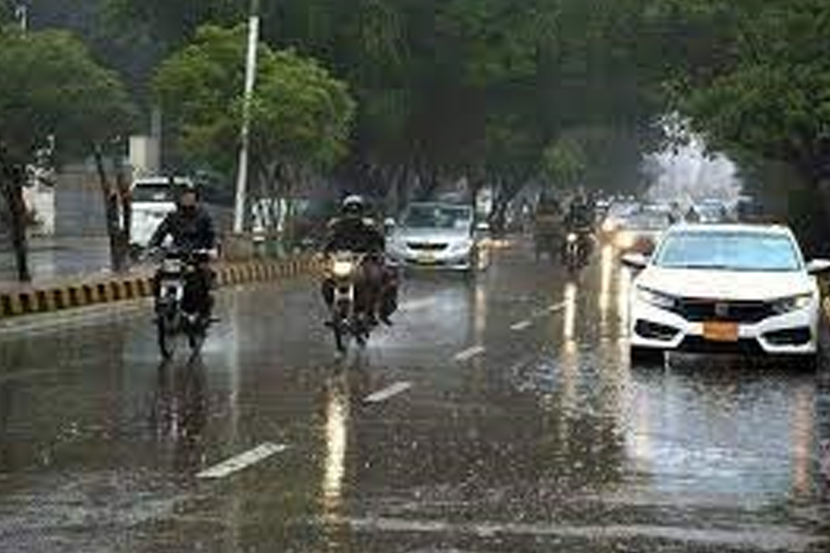 Lahore weather update