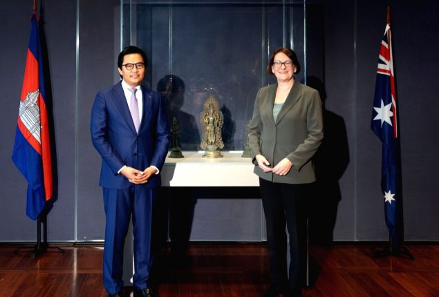 Cambodian Sculptures Head Home After Decades in Australia