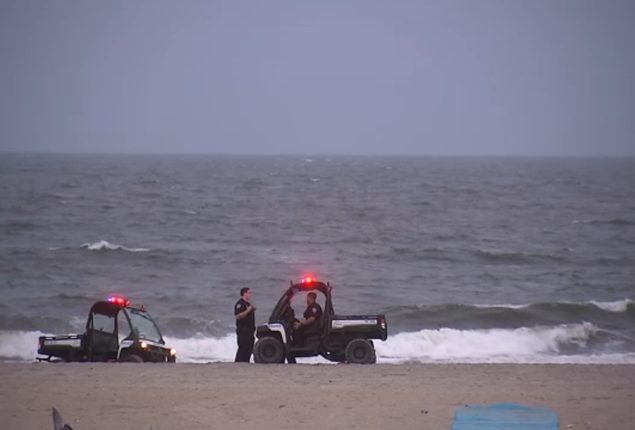 NYC woman seriously injured in Rockaway Beach shark attack