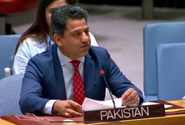 Pakistan stresses to implement UNSC resolutions on Kashmir
