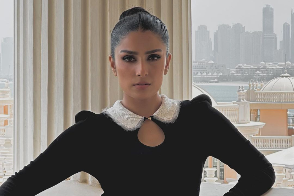 Ayeza Khan Sets Instagram Ablaze with Black and White Fashion!