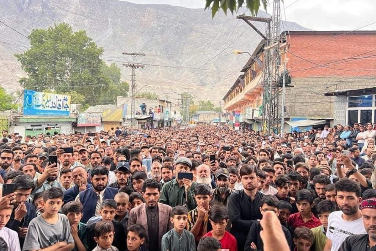 GB public gatherings