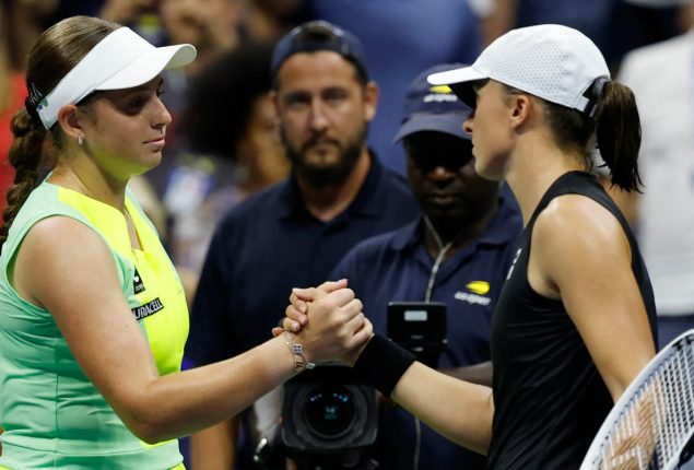 Jelena Ostapenko stuns Iga Swiatek to end her US Open title defense