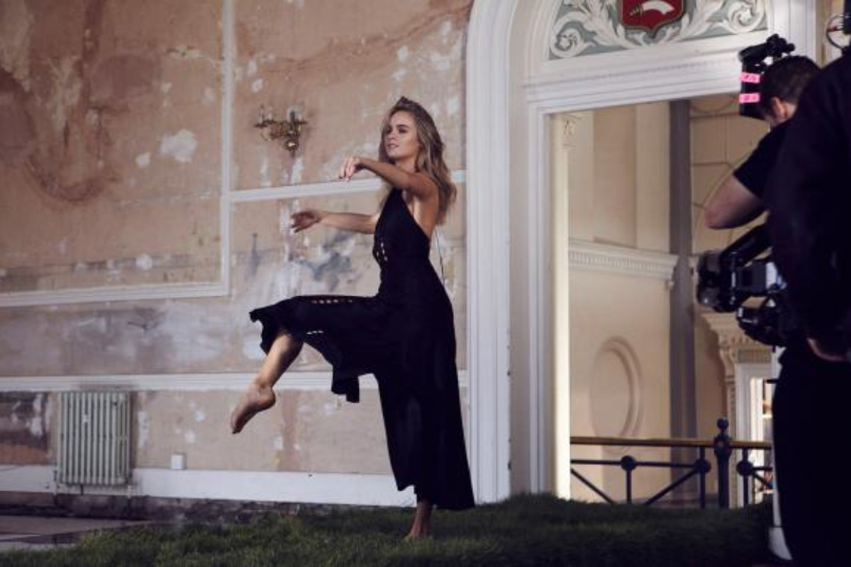 Prince Harry's ex-gf viral video