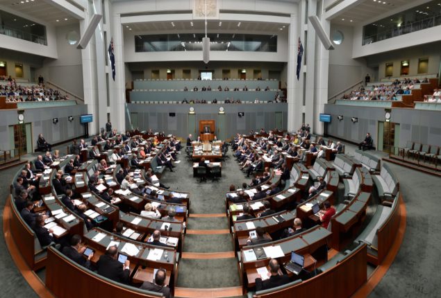 Australian MPs to lobby US to drop Assange prosecution