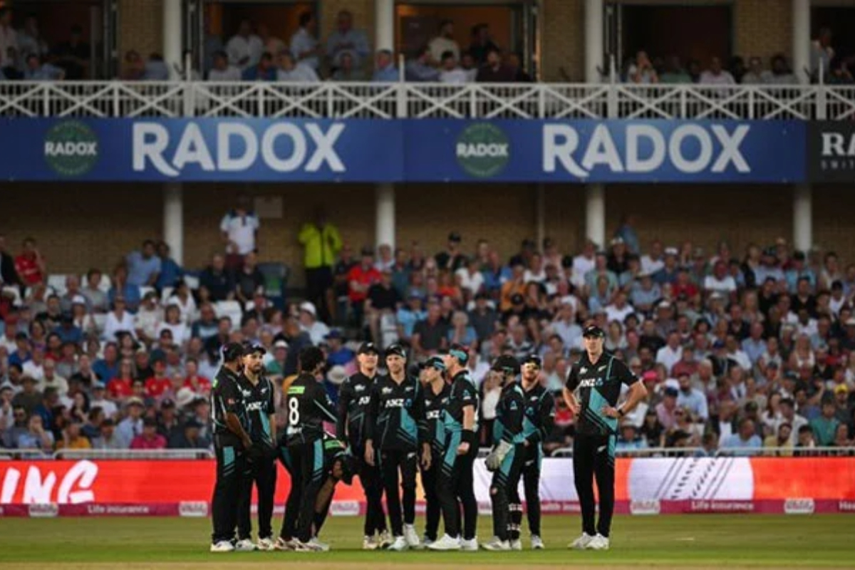 New Zealand level T20I series with six-wicket win over England