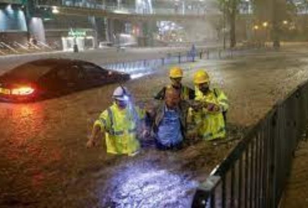 Record Rains Batter Hong Kong, Cause Widespread Flooding