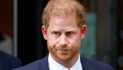 Prince Harry displaying “huge telltale signs” of distress and worry