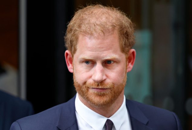Prince Harry displaying “huge telltale signs” of distress and worry