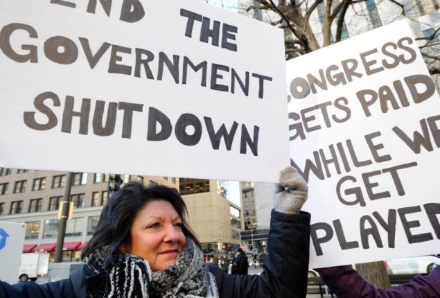 US Congress faces expense & ethics debate, raising risk of shutdown