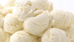 Watch: Manufacturing process for vanilla ice cream