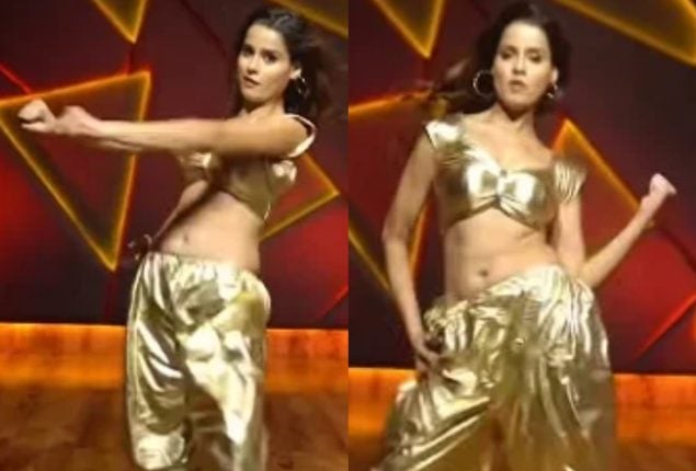 Woman dances to Sheila Ki Jawani