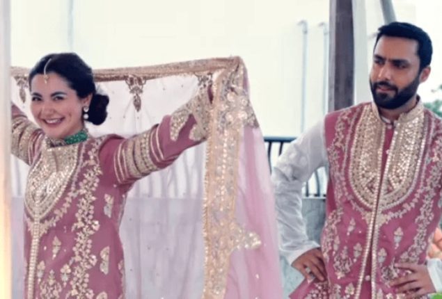 Hania Aamir and Ahmed Ali dance video give the nostalgic vibe