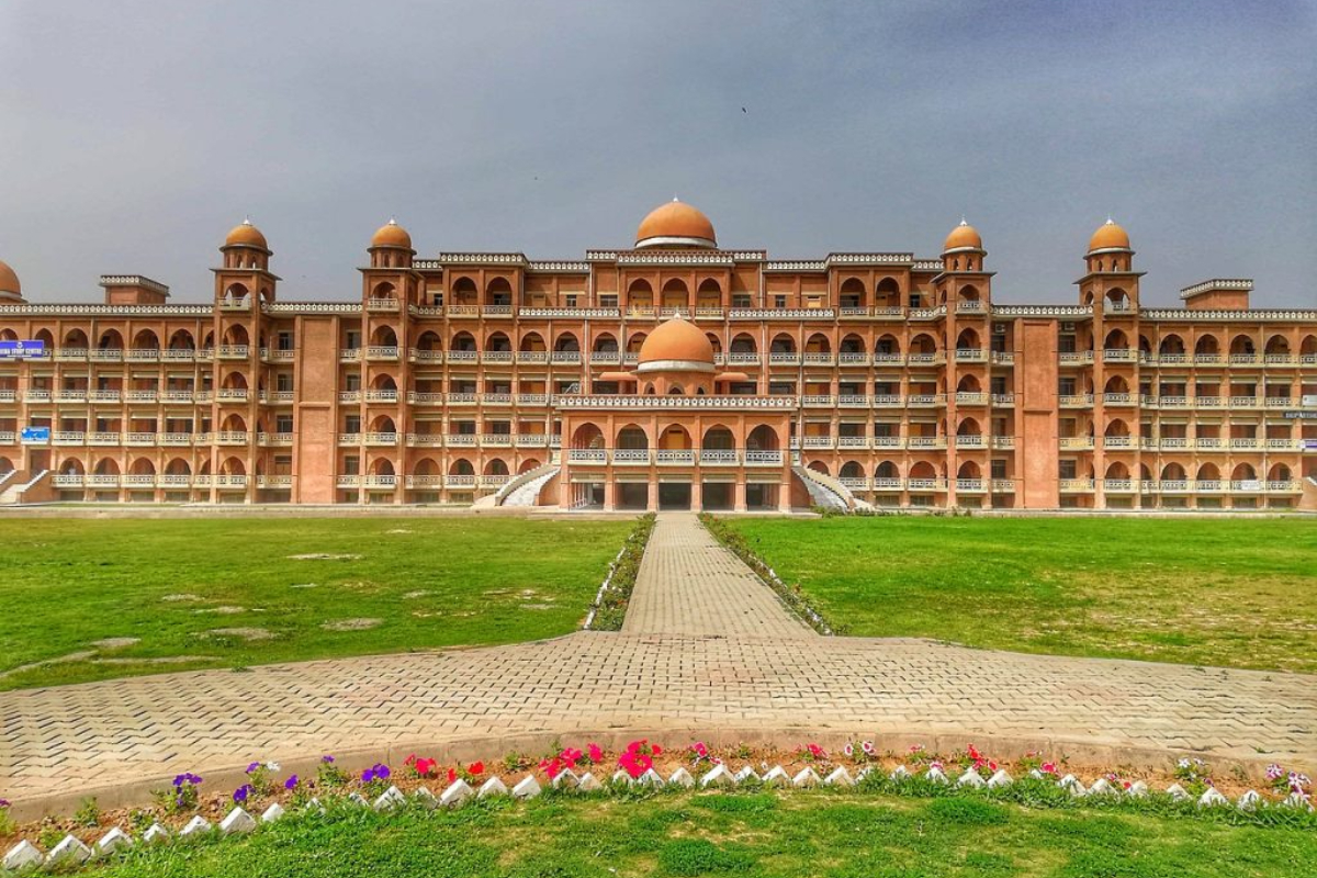 KP's Government Universities in Dire Financial Straits