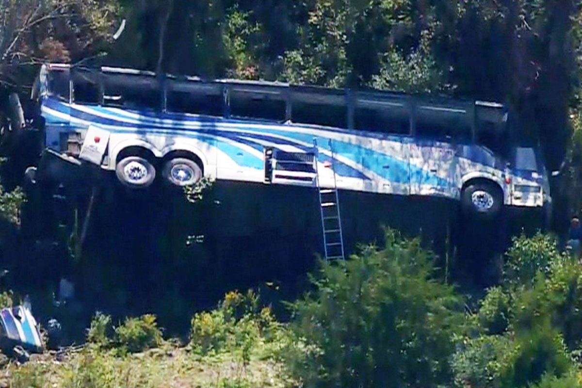 Farmingdale High School bus crashes