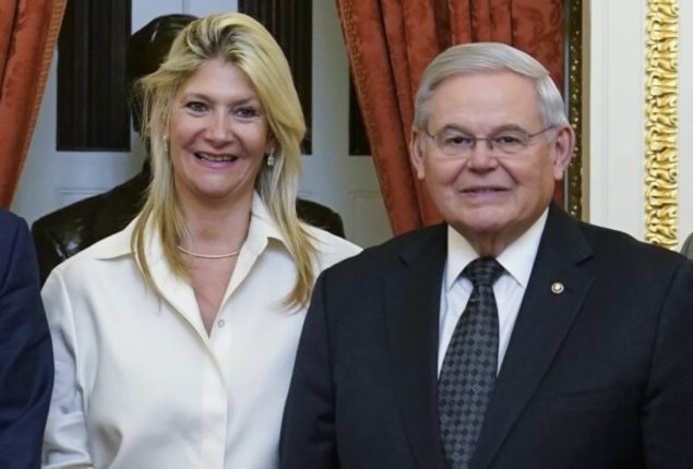 Senator Bob Menendez and Wife Indicted on Bribery Charges