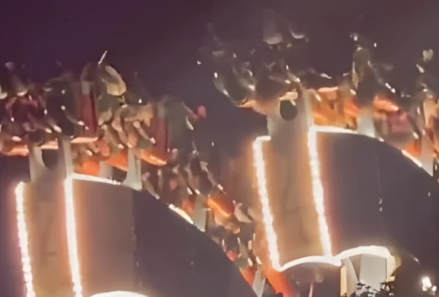 Passengers inverted on Canada’s Wonderland ride
