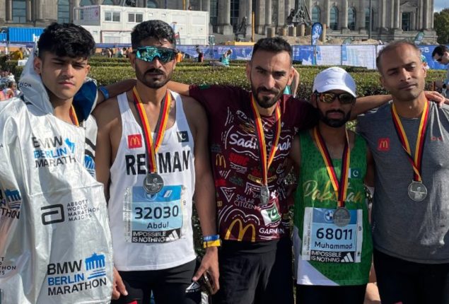 Five Pakistanis smash records at Berlin Marathon 2023