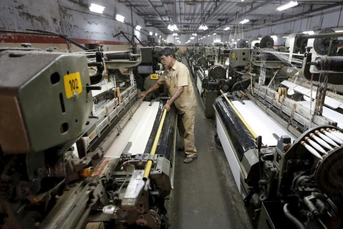 Wages of factory workers