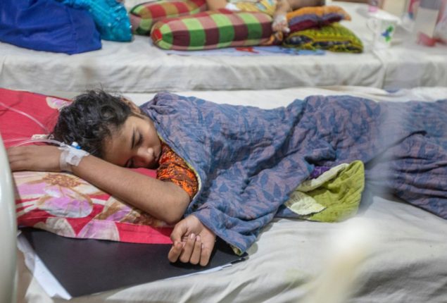 1,000 people die of dengue in severe outbreak in Bangladesh