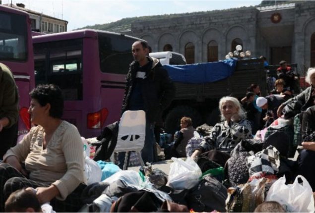 Nagorno-Karabakh: 100,000 Refugees Seek Shelter in Armenia