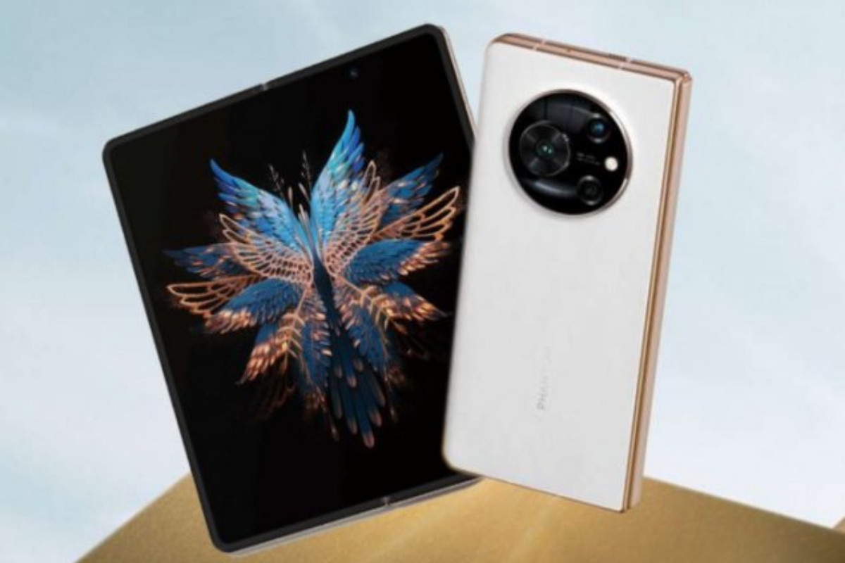 Tecno Phantom V Flip price in Pakistan & specs