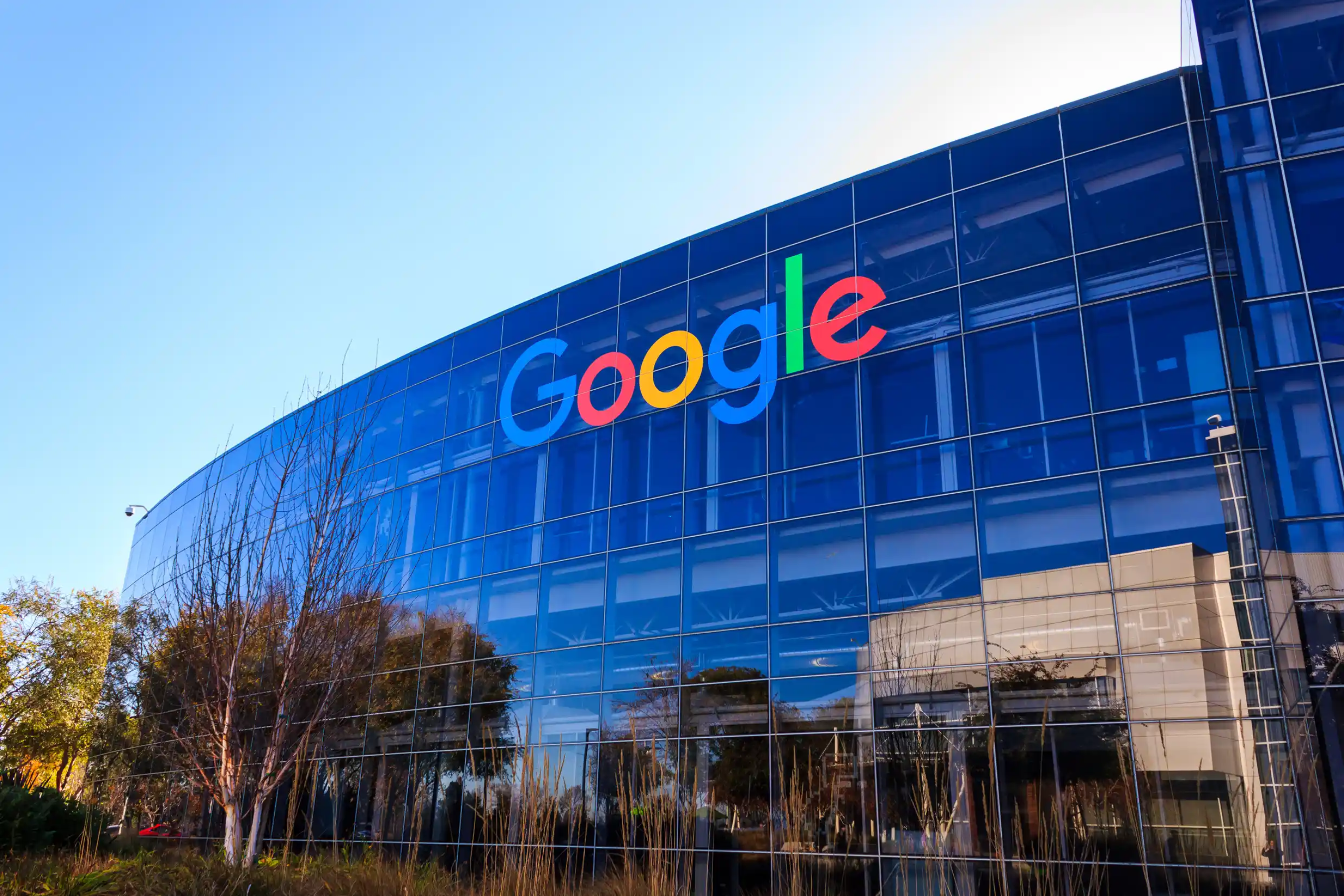 Google mandates election advertisers to disclose AI content